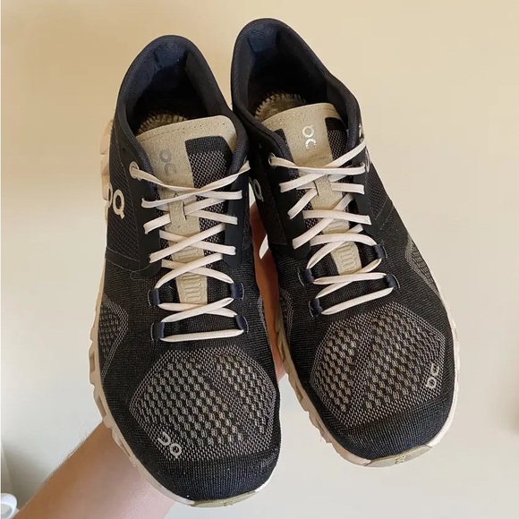 SSENSE Helion Cloudtec Athletic Running Shoes Cloud Flow - Picture 3 of 8